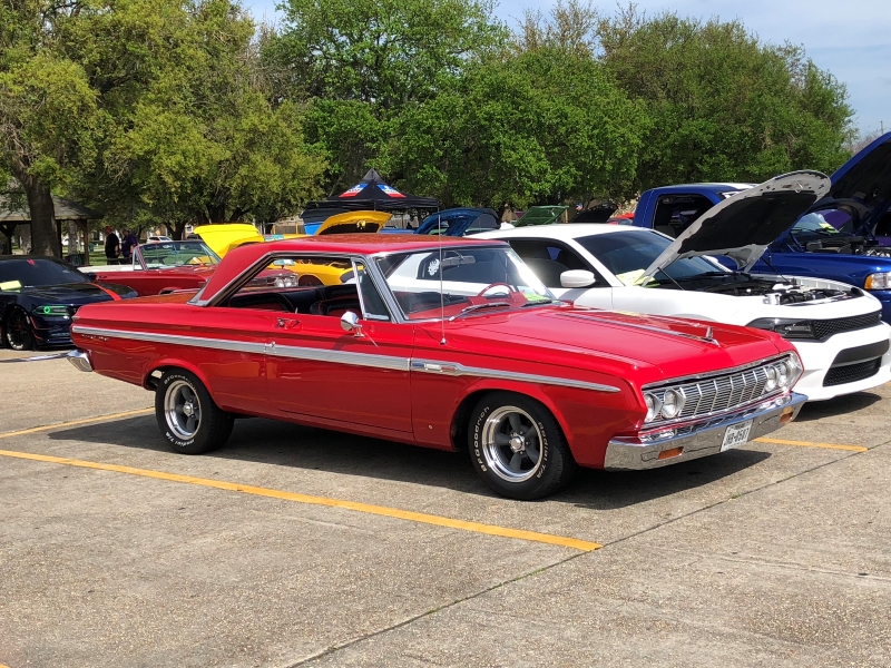 1964 Plymouth Sport Fury 5376a.jpg